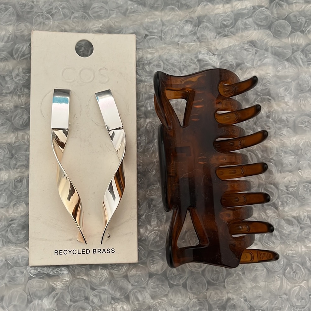 COS Recycled Brass Modern Silver Twist Earrings - Picture 11 of 11